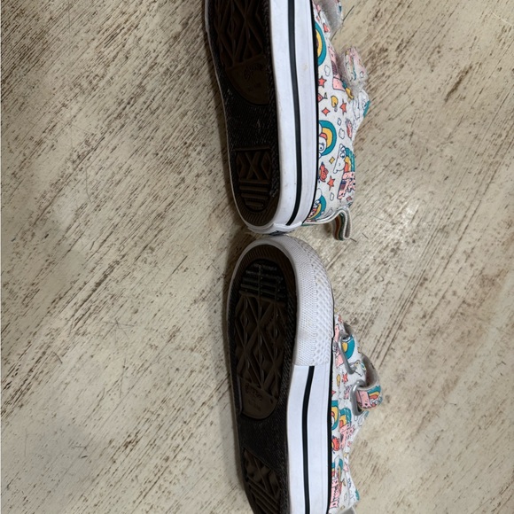 Converse AllStars sneakers toddler size 4 - Picture 5 of 5
